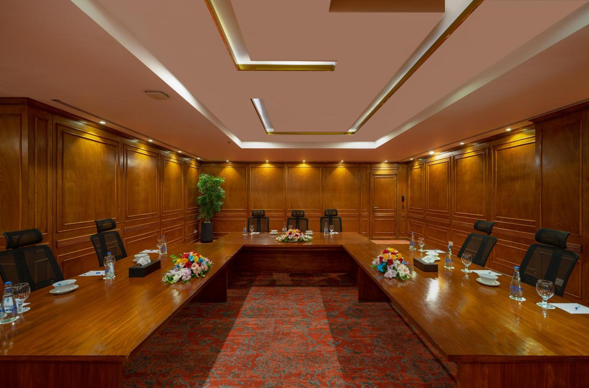 Best Western Premier Islamabad Exterior foto