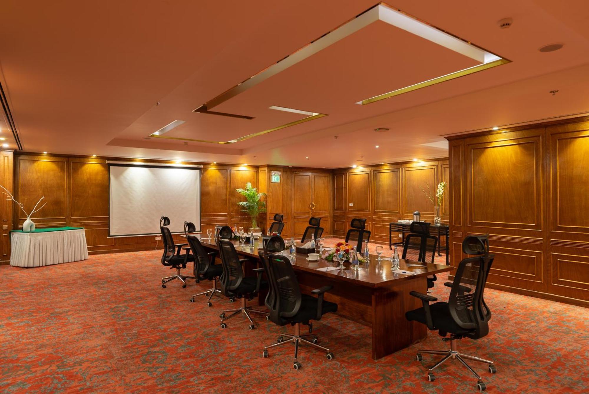 Best Western Premier Islamabad Exterior foto